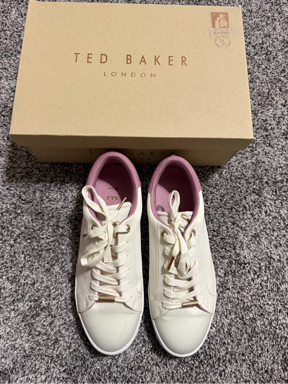 Ted Baker London Cream Low-Top Sneakers with Pink Lining